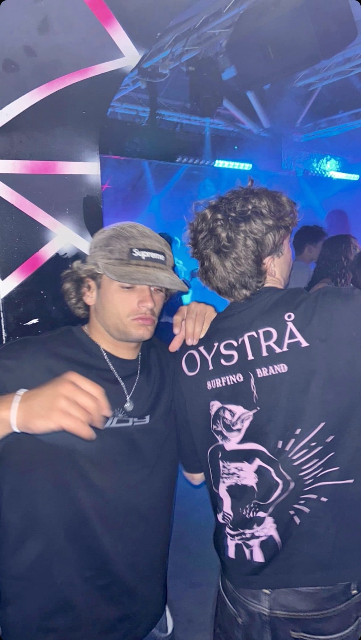T-shirt oystrå × iDY — Rose